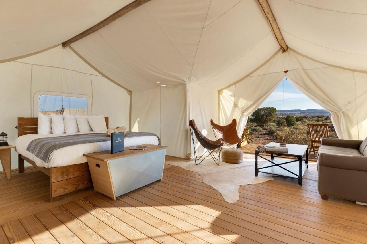 Under Canvas موآب المظهر الخارجي الصورة