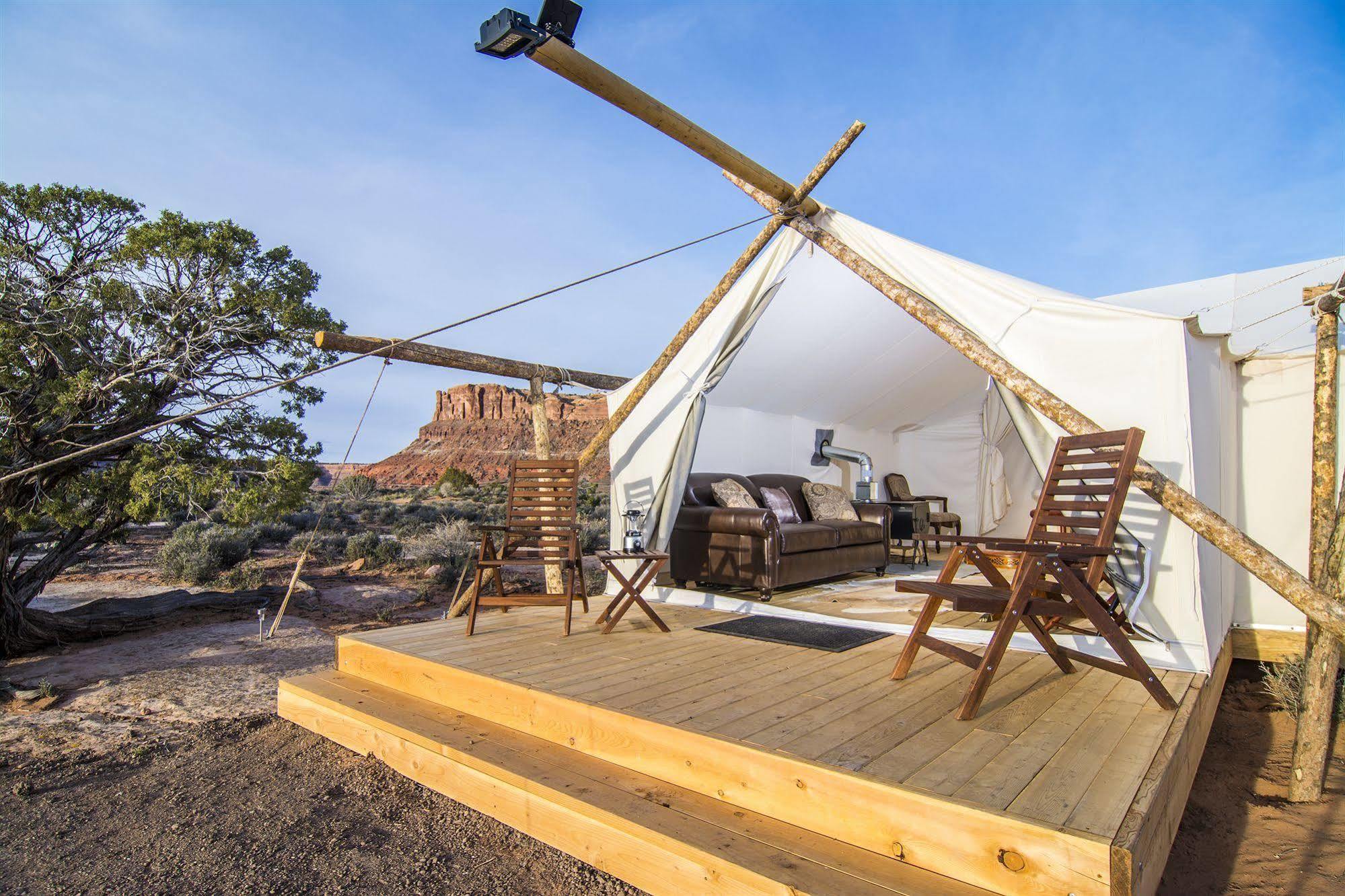 Under Canvas موآب المظهر الخارجي الصورة