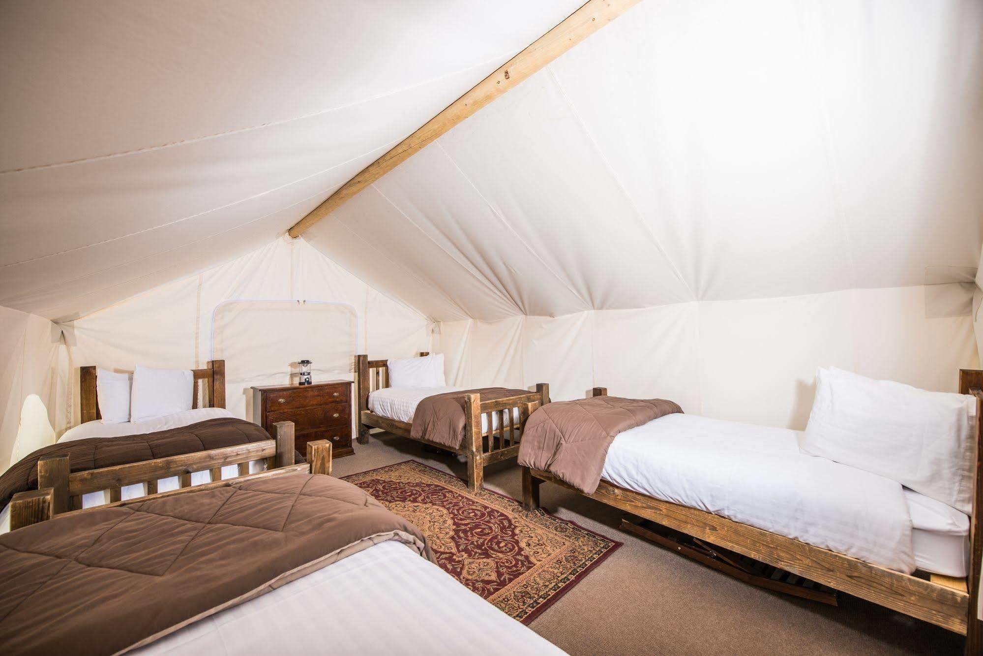 Under Canvas موآب المظهر الخارجي الصورة